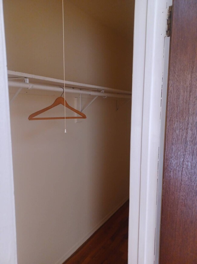 Building Photo - 156-50-156-78 78th St