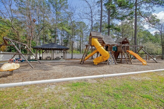 Building Photo - 188 Midland Pkwy