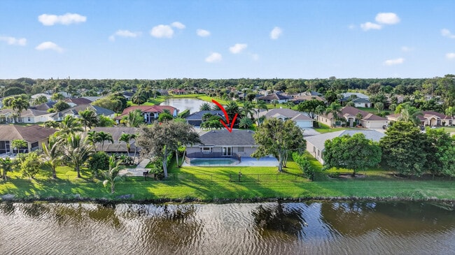 Building Photo - 151 Monterey Way