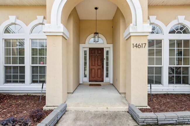 Building Photo - 14617 E Zachary Dr