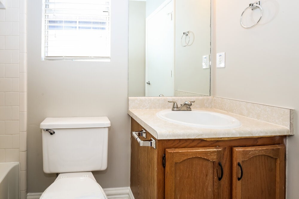 Building Photo - 1200 Woodstream Dr