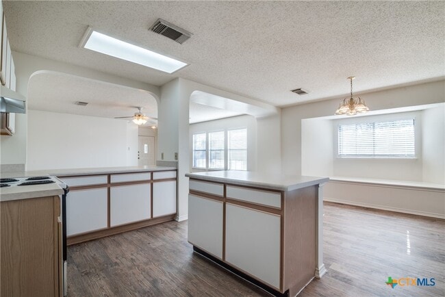 Building Photo - 1078 Stone Trail