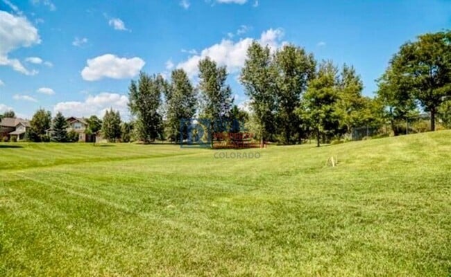 Building Photo - 2550 Winding River Dr