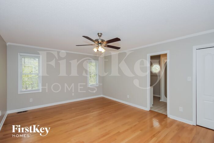 Building Photo - 7820 Dimple Ct