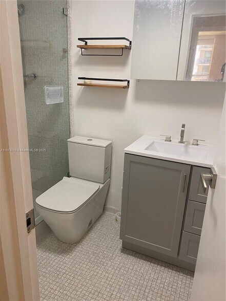 Building Photo - 10185 Collins Ave