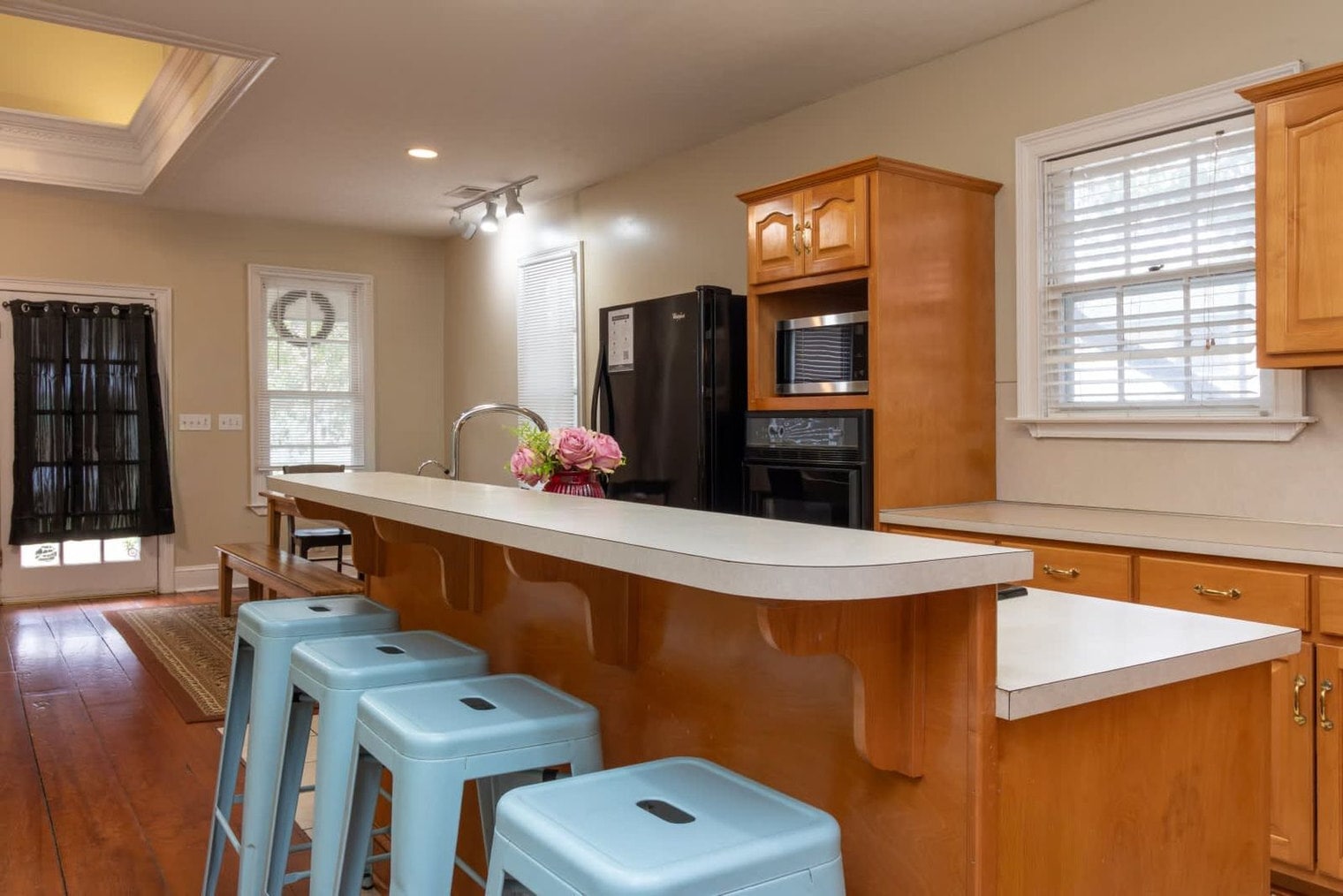 Building Photo - 438 1st Ave