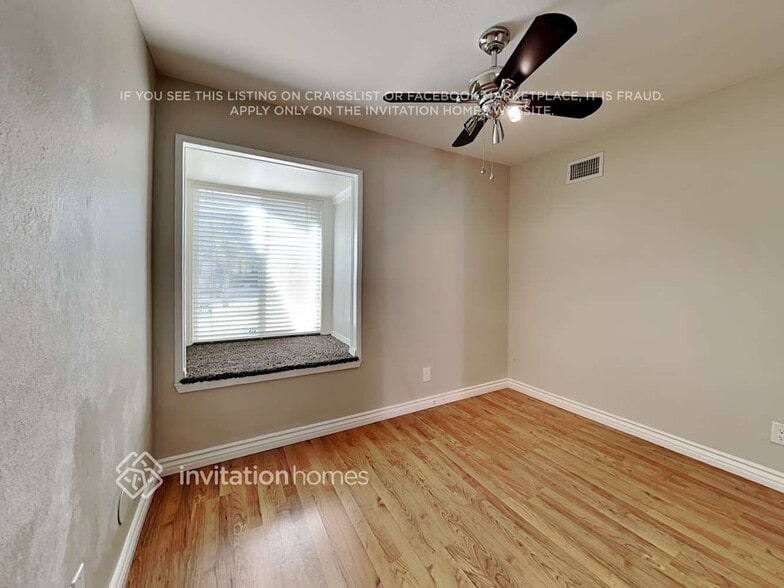 Building Photo - 23037 Magnolia Glen Dr