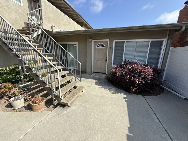 Interior Photo - 3720 Emerald St