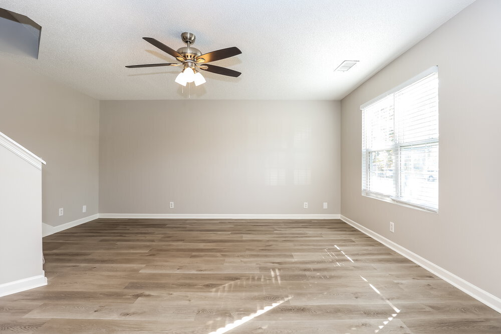 Building Photo - 2728 Painted Pony Dr