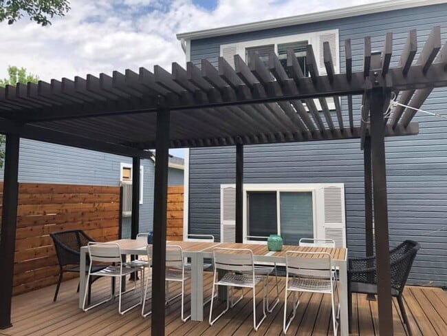 Building Photo - 1817 Tyler Ave