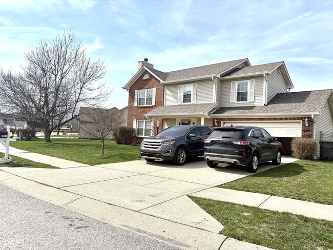 Building Photo - 11052 Oakspring Dr