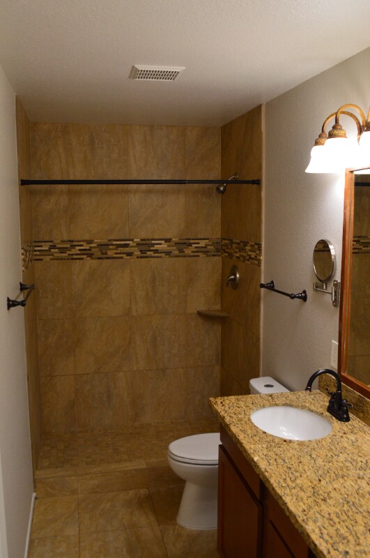 Building Photo - 8731 E Cheery Lynn Rd