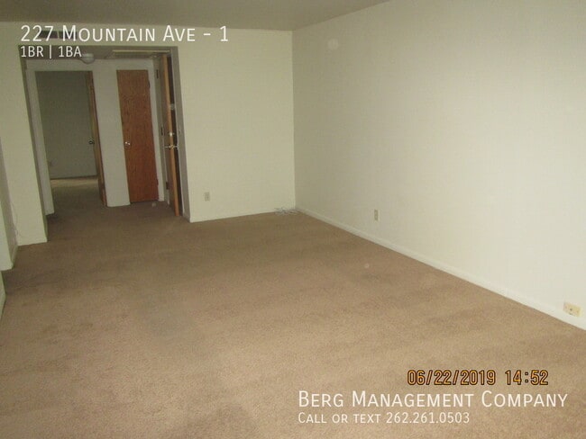 Building Photo - 227 Mountain Ave