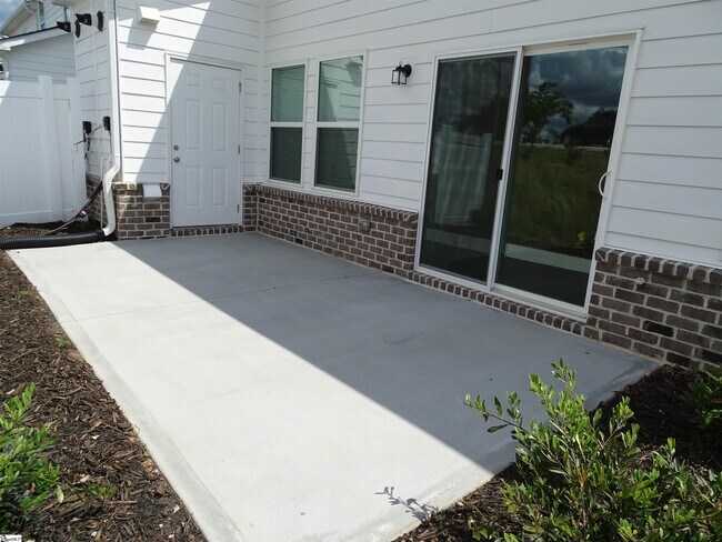 Building Photo - 146 Bromes Wy