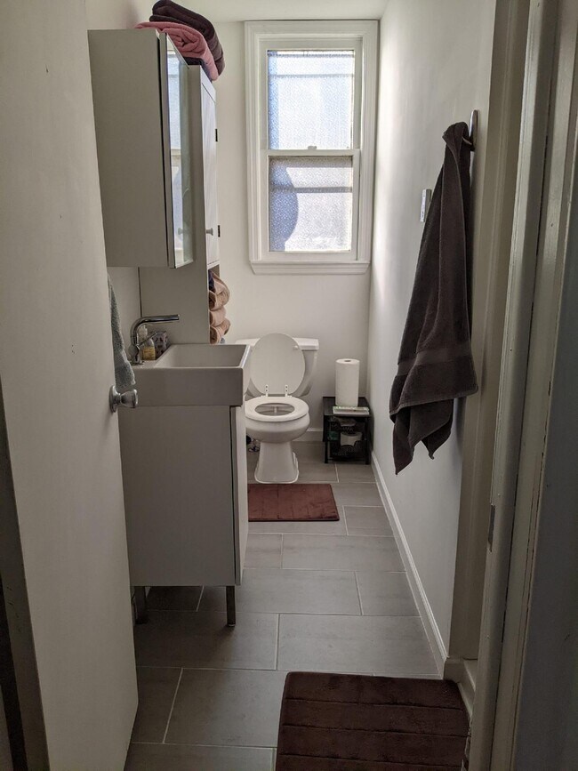 Building Photo - 55 Donaldson Ave