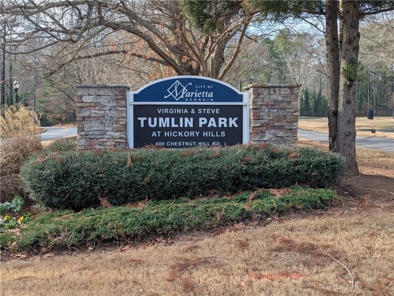 Building Photo - 232 Toweridge Dr SW