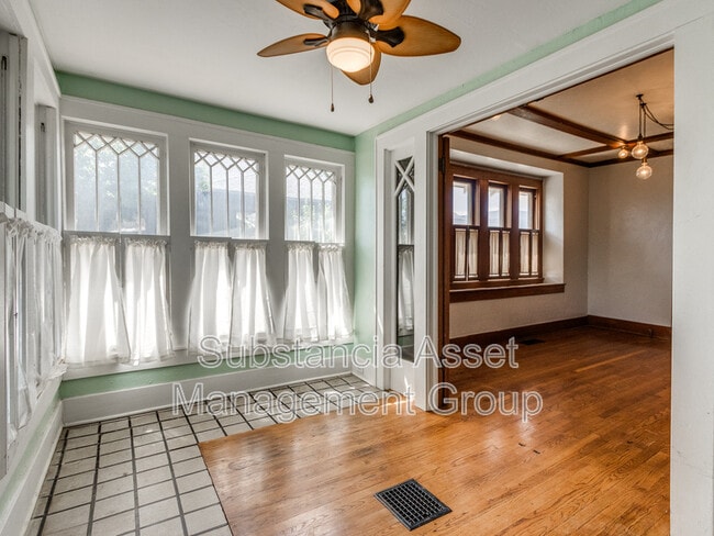 Building Photo - 1216 NW 36th St