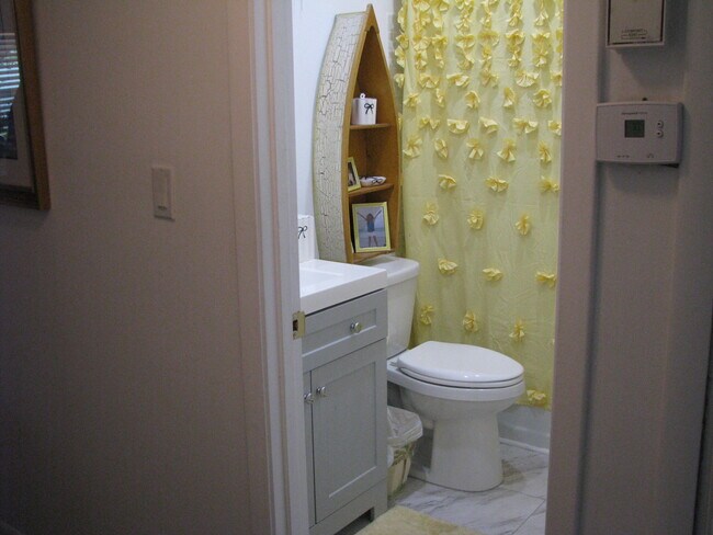 Building Photo - 2600 S Kanner Hwy