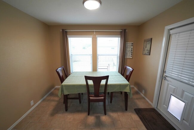 Building Photo - Immaculate Rental in Schertz! Realtor Commission: $500