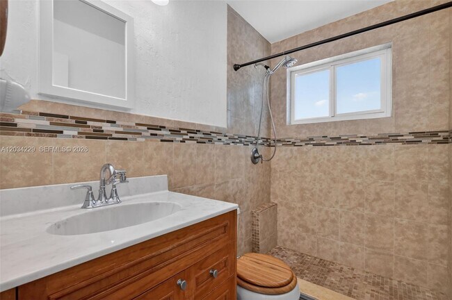 Building Photo - 17001 NW 53rd Ct