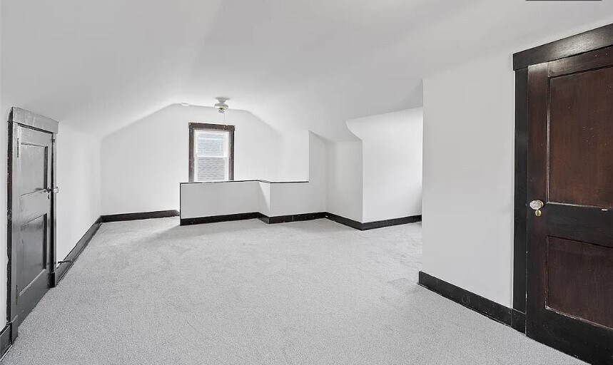 Building Photo - 5126 Beeler St