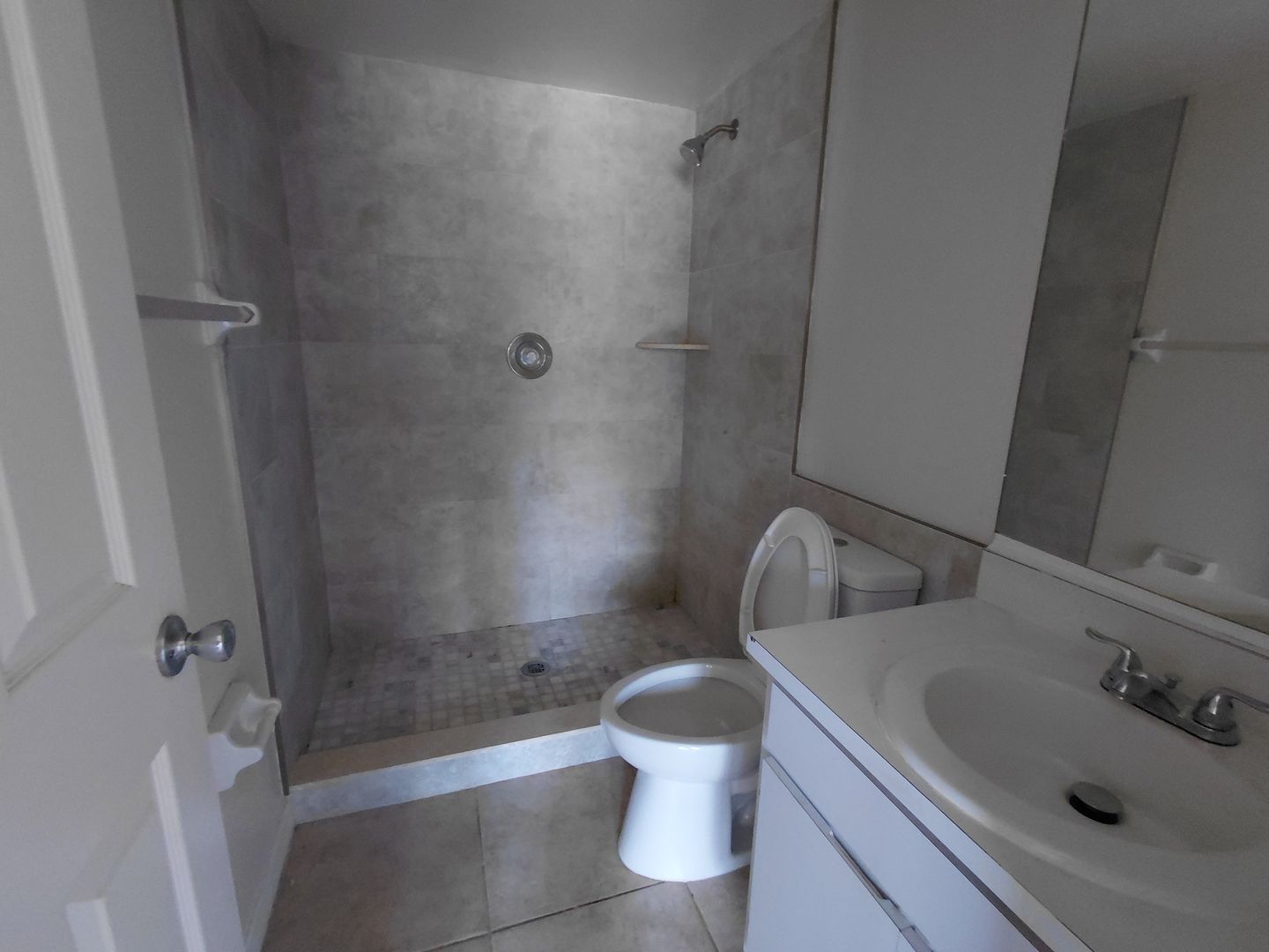 Building Photo - 4920 Chiquita Blvd S