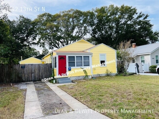 Building Photo - 3042 13th St N