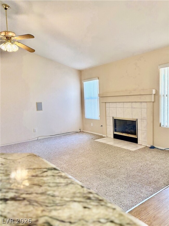 Building Photo - 1736 Navarre Ln