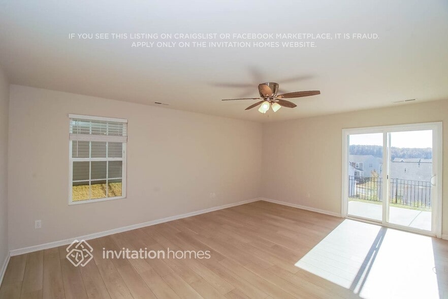 Building Photo - 360 Hollingswood Dr