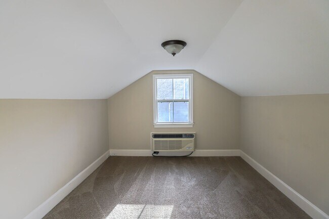 Building Photo - 3 Bedroom 2.5 Bath home in Martinez