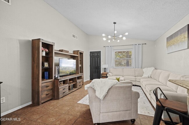 Building Photo - 11929 Mesquite Rock Dr