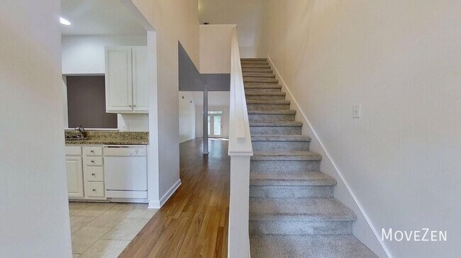 Building Photo - 5006 Carleton Dr