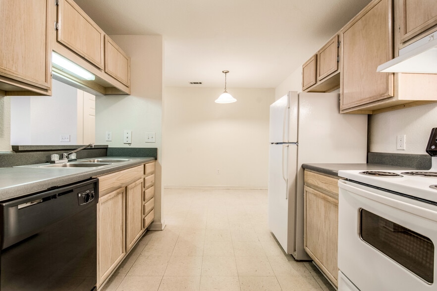 Cardinal Glen 1524 Parkway Greenwood SC 29646 Apartment Finder