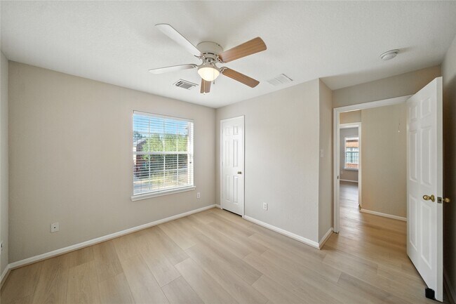 Building Photo - 21611 Balsam Brook Ln