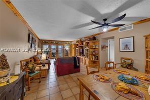 Building Photo - 3050 NE 48th Ct