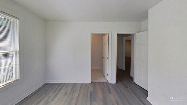 Building Photo - 507 Marianna St