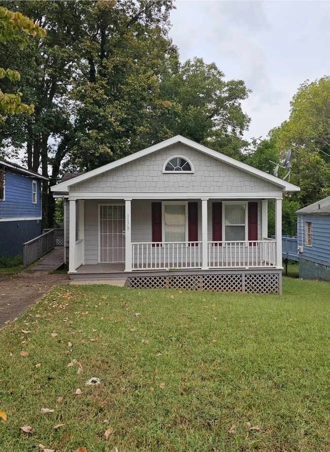 Building Photo - 1173 Moton Ave SW