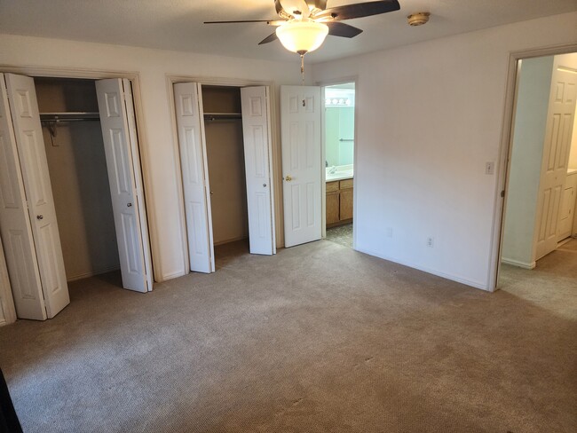 Building Photo - 99 N 1850 W