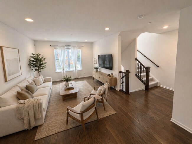 Building Photo - 6347 Capulina Ave