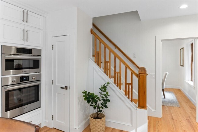 Building Photo - 98 Union St