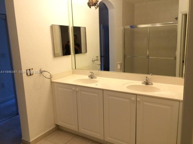 Building Photo - 7973 NW 114th Pl