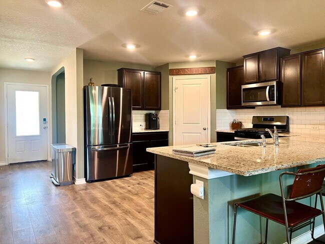 Building Photo - 13510 Whisper Bnd