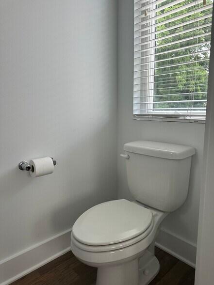 guest bath - 1056 2nd Ave S