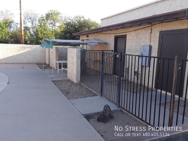 Building Photo - 5115 N 22nd Ave