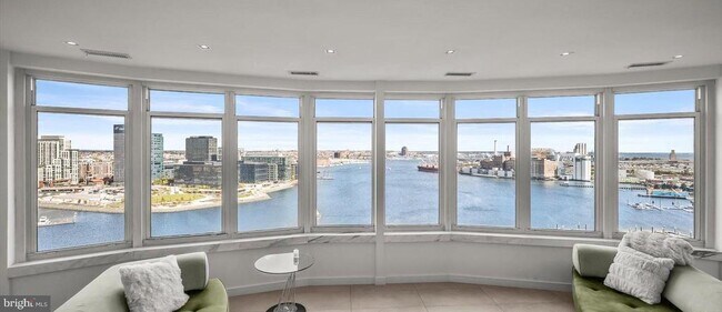 Building Photo - 100 Harborview Dr