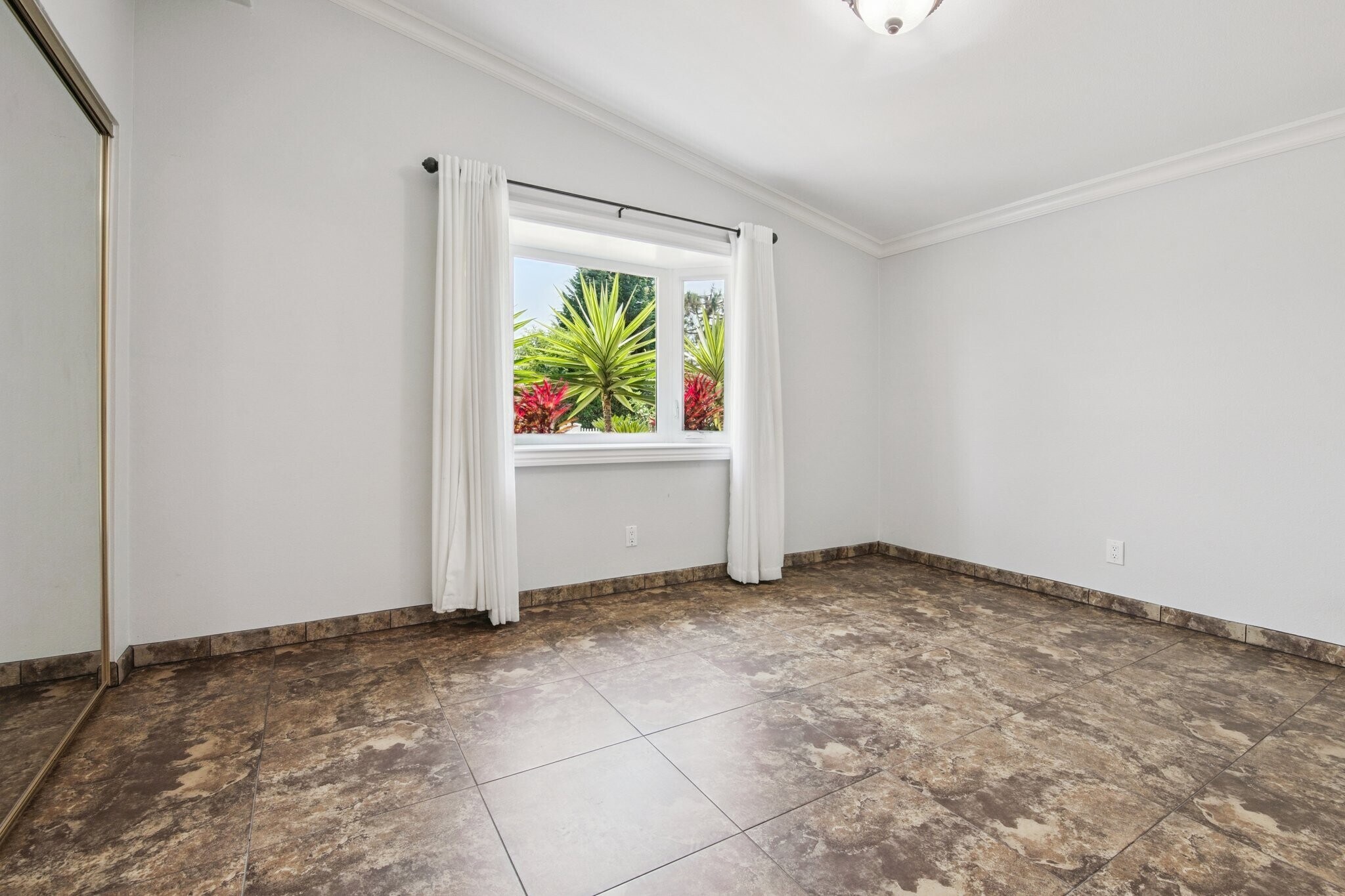 Building Photo - 1662 Palau Pl