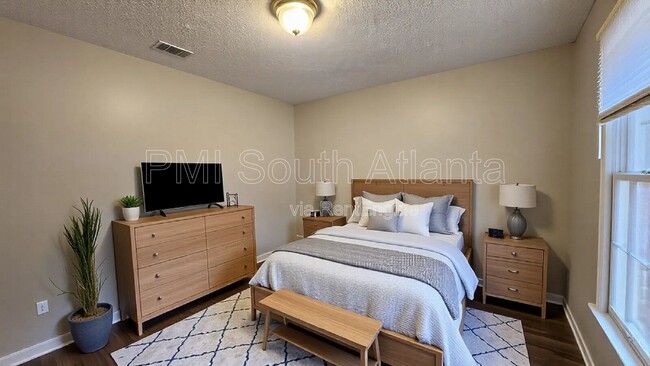 Building Photo - 634 Morton Ct