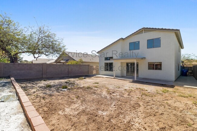 Building Photo - 11006 W Mountain View Dr