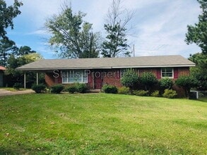 Building Photo - 118 Shoals Blvd