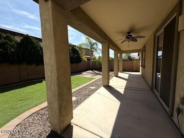 Building Photo - 8370 N Ponderosa Pine Pl
